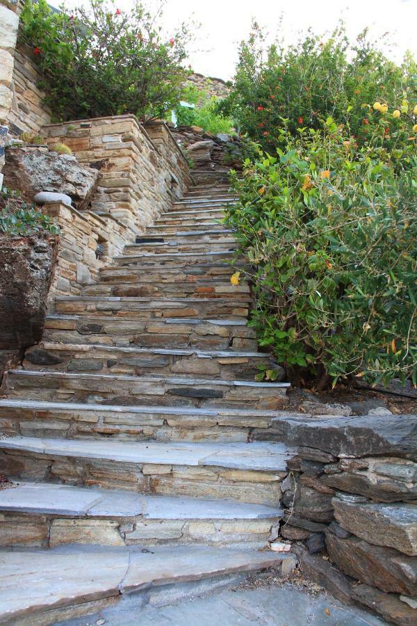 Cozy Guesthouse - Agios Romanos ภายนอก รูปภาพ