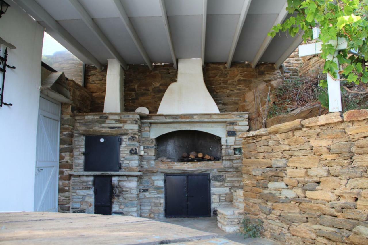 Cozy Guesthouse - Agios Romanos ภายนอก รูปภาพ