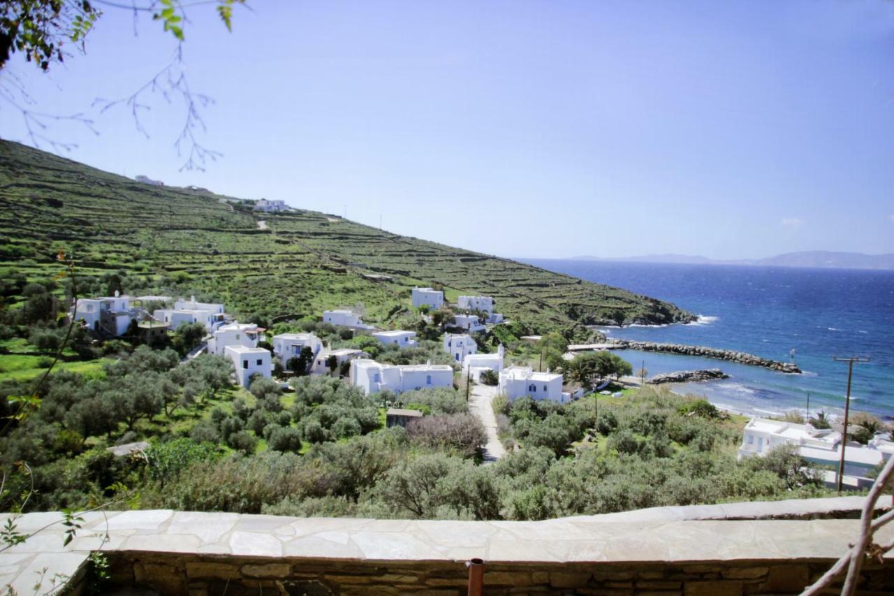 Cozy Guesthouse - Agios Romanos ภายนอก รูปภาพ
